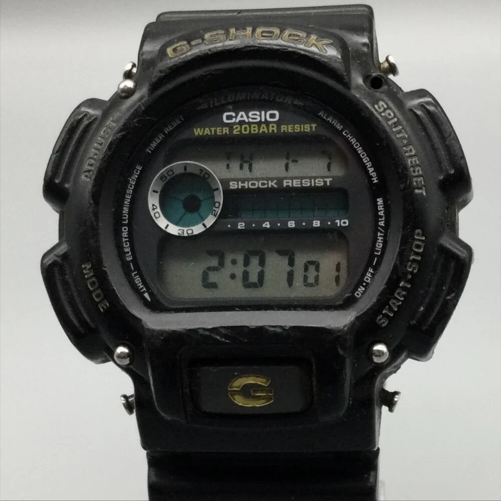 Casio G-Shock DW-9025 Mens Watch 44mm Gray Digital Black Resin Sport New Battery